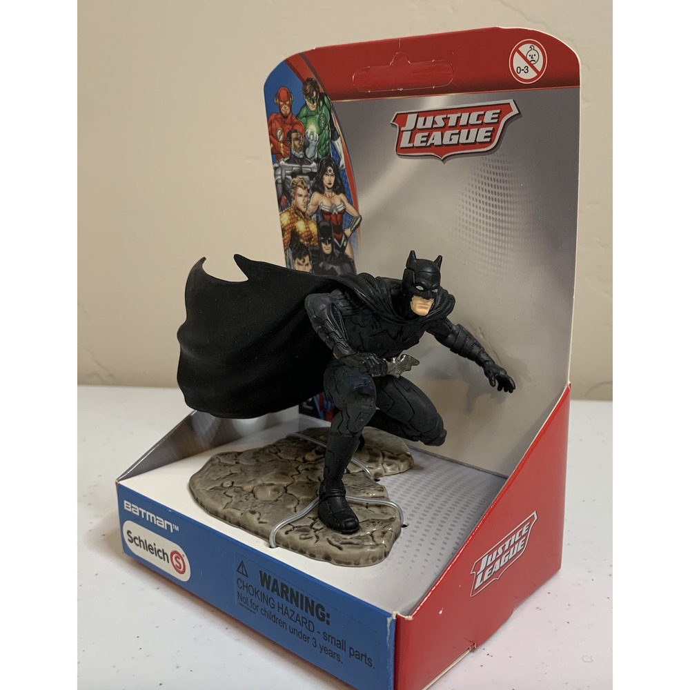 Superhero Bundle-Batman Figure & Spider-Man Puzzle - Picture 2 of 5